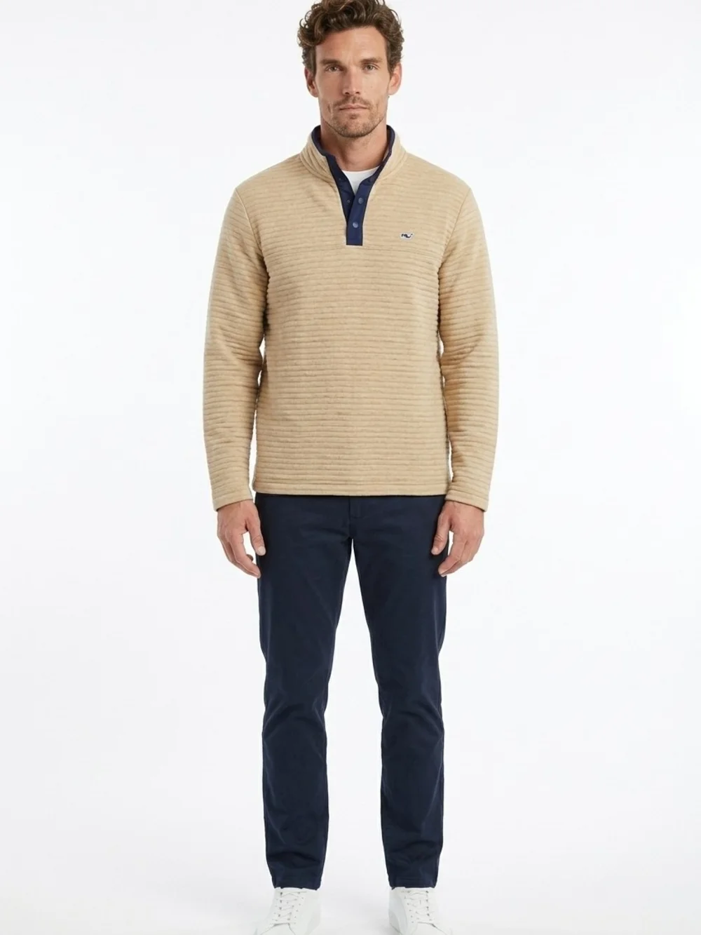 Vineyard Vines Tan and Navy Logo Pullover Mock Neck Size Medium